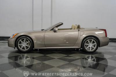 2005 Cadillac XLR