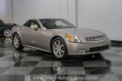2005 Cadillac XLR