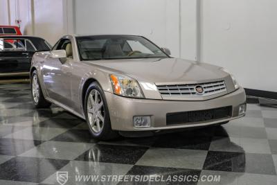 2005 Cadillac XLR