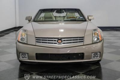 2005 Cadillac XLR