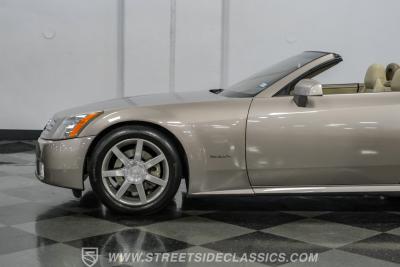 2005 Cadillac XLR