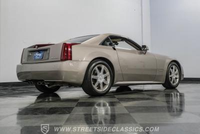2005 Cadillac XLR