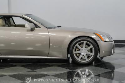 2005 Cadillac XLR