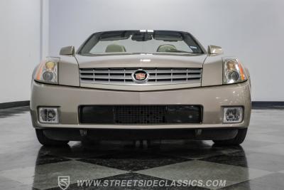 2005 Cadillac XLR