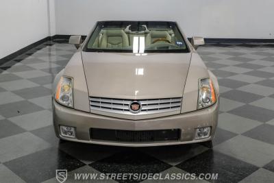 2005 Cadillac XLR