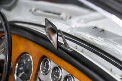 1961 Daimler SP250