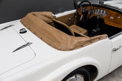 1961 Daimler SP250