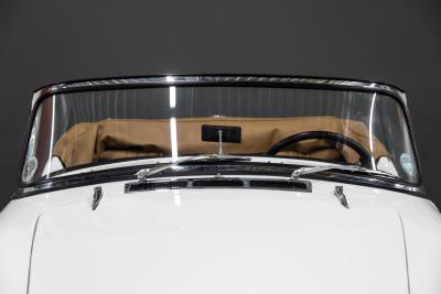 1961 Daimler SP250