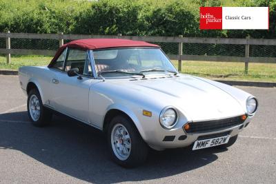 1981 Fiat 124 SPIDER LHD