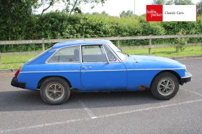 1975 MG B GT