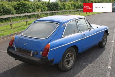 1975 MG B GT