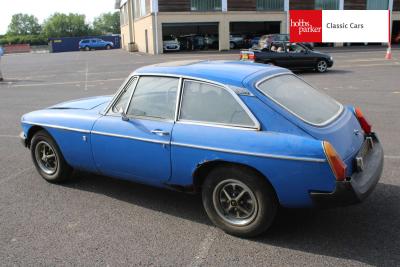 1975 MG B GT