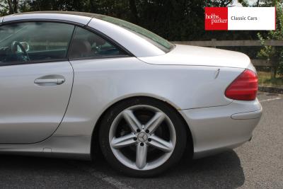 2004 Mercedes - Benz SL500 AUTO R230
