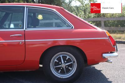 1974 MG B GT