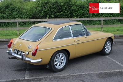 1972 MG B GT V8