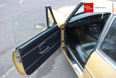 1972 MG B GT V8