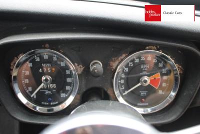 1972 MG B GT V8