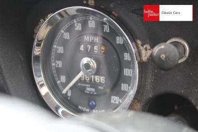 1972 MG B GT V8