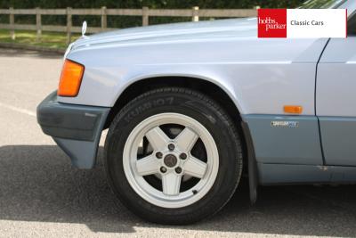 1994 Mercedes - Benz 190E AUTO