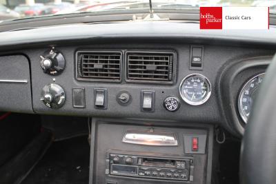1972 MG B Roadster