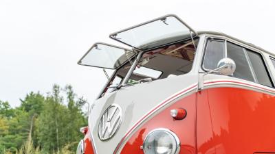 1961 Volkswagen 1961 Volkswagen Micro Bus De Luxe &lsquo;23-Window' Samba