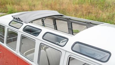 1961 Volkswagen 1961 Volkswagen Micro Bus De Luxe &lsquo;23-Window' Samba