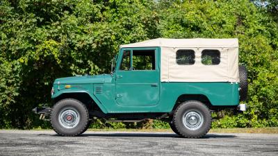 1972 Toyota Land Cruiser FJ43 Soft-Top