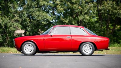 1966 Alfa Romeo Giulia Sprint GT &lsquo;Stepnose&rsquo; Restomod