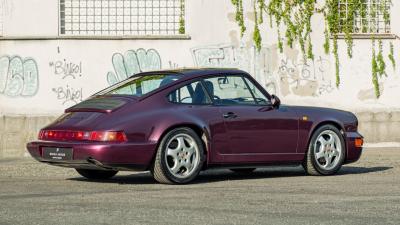 1993 Porsche 911 Carrera 2 Coupe