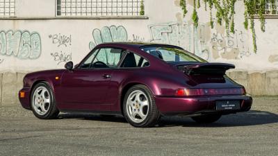 1993 Porsche 911 Carrera 2 Coupe