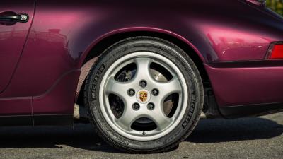 1993 Porsche 911 Carrera 2 Coupe