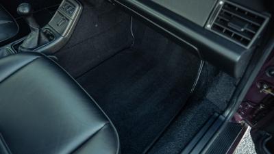 1993 Porsche 911 Carrera 2 Coupe
