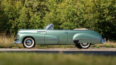 1942 Oldsmobile Custom Eight Cruiser Convertible Coupe