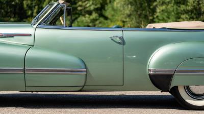 1942 Oldsmobile Custom Eight Cruiser Convertible Coupe