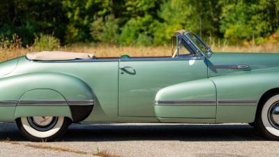 1942 Oldsmobile Custom Eight Cruiser Convertible Coupe