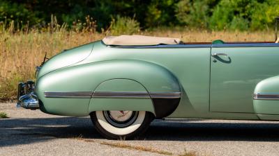 1942 Oldsmobile Custom Eight Cruiser Convertible Coupe