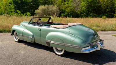 1942 Oldsmobile Custom Eight Cruiser Convertible Coupe