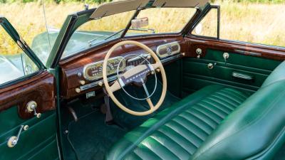 1942 Oldsmobile Custom Eight Cruiser Convertible Coupe