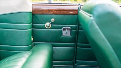 1942 Oldsmobile Custom Eight Cruiser Convertible Coupe