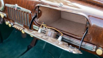 1942 Oldsmobile Custom Eight Cruiser Convertible Coupe