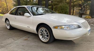 1998 Lincoln Mark VIII