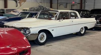 1961 Mercury METEOR