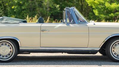 1969 Mercedes - Benz 280 SE Cabriolet