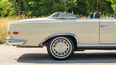 1969 Mercedes - Benz 280 SE Cabriolet