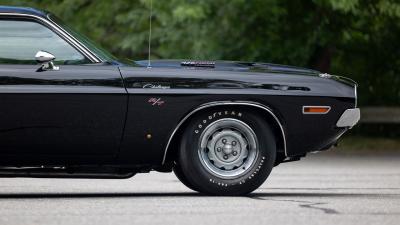 1970 Dodge Challenger R/T Hardtop 426 Hemi