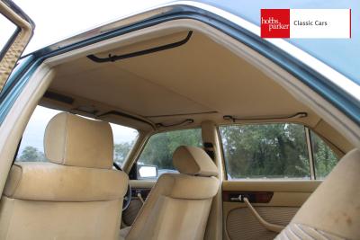 1981 Mercedes - Benz 380 SE Auto W126