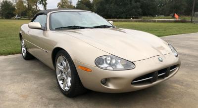 2000 Jaguar XK8