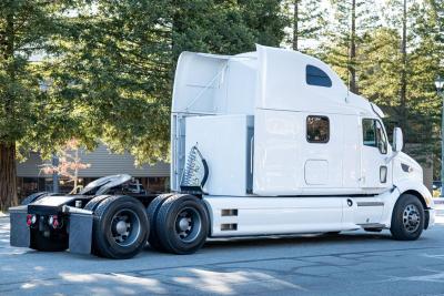 2012 Peterbilt 587 Unknown
