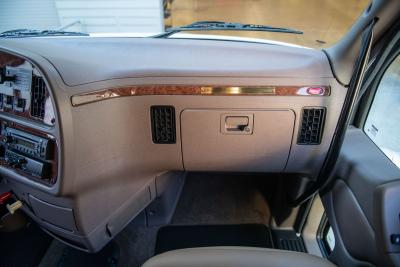2012 Peterbilt 587 Unknown