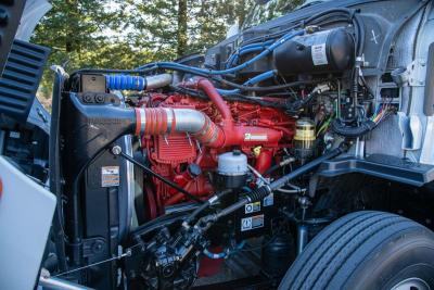 2012 Peterbilt 587 Unknown